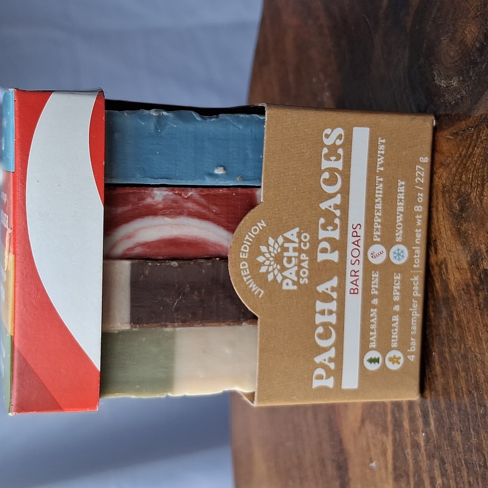 Pacha Peaces Bar Soaps - Multicolor Set 4pc